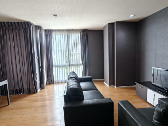 2-Bed 2-Bath 98.6 sqm Villa Sikhara Condo near BTS Thong Lo for Rent 48K THB
