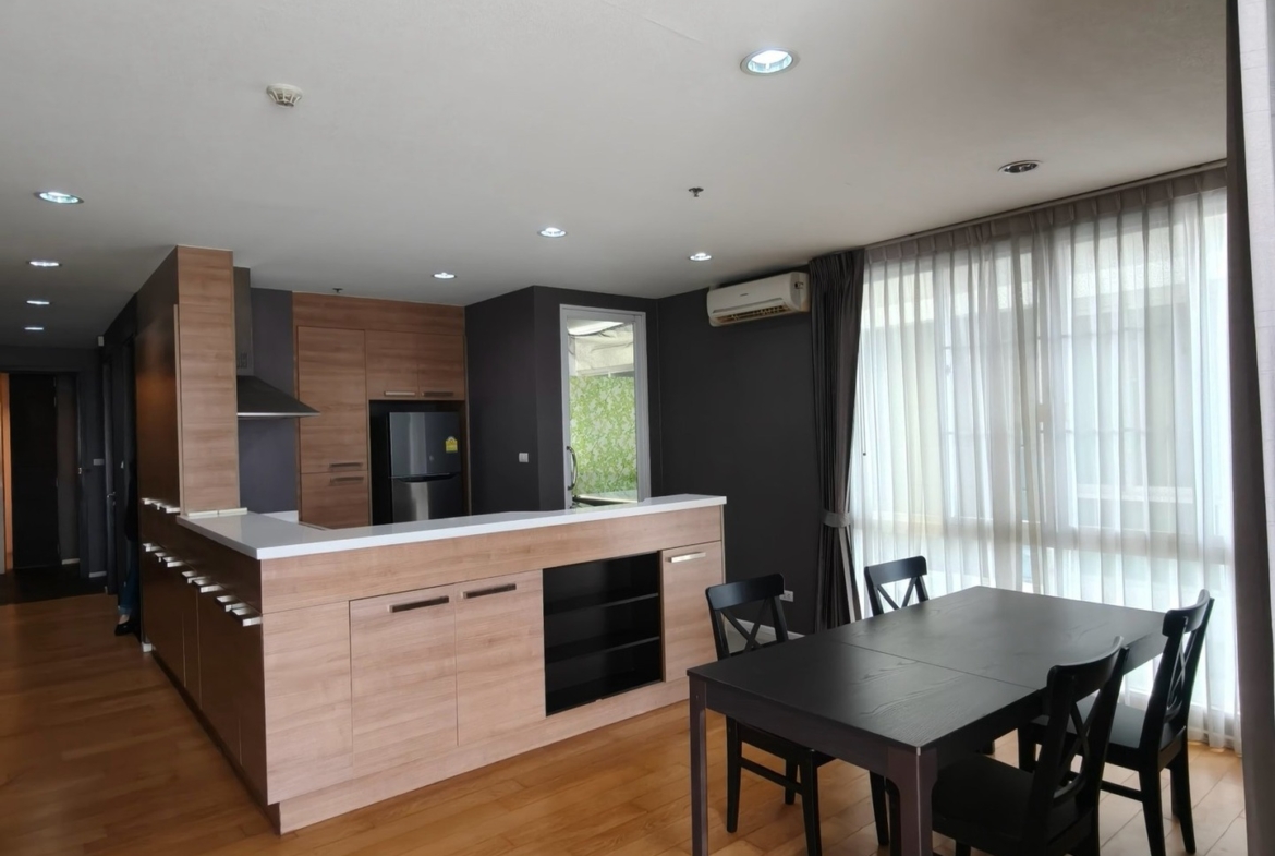 2-Bed 2-Bath 98.6 sqm Villa Sikhara Condo near BTS Thong Lo for Rent 48K THB