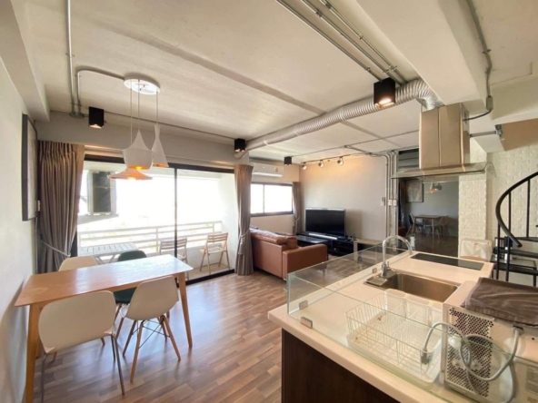 2-Bed 2-Bath 93 sqm Thong Lo Tower Condo Near BTS Thonglor for Rent 45K THB