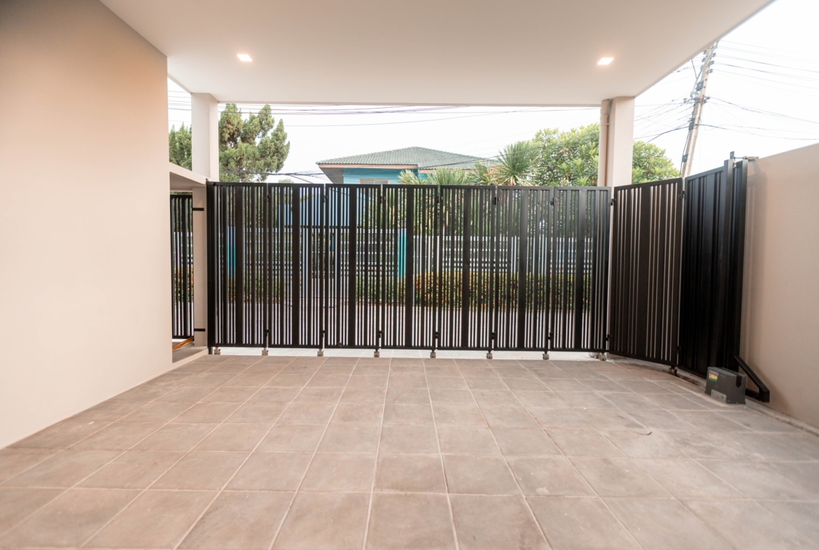 3-Bed 4-Bath 304 sqm Villa at POOL VILLA Pattaya near U-Tapao Airport for Sale 9.85M THB