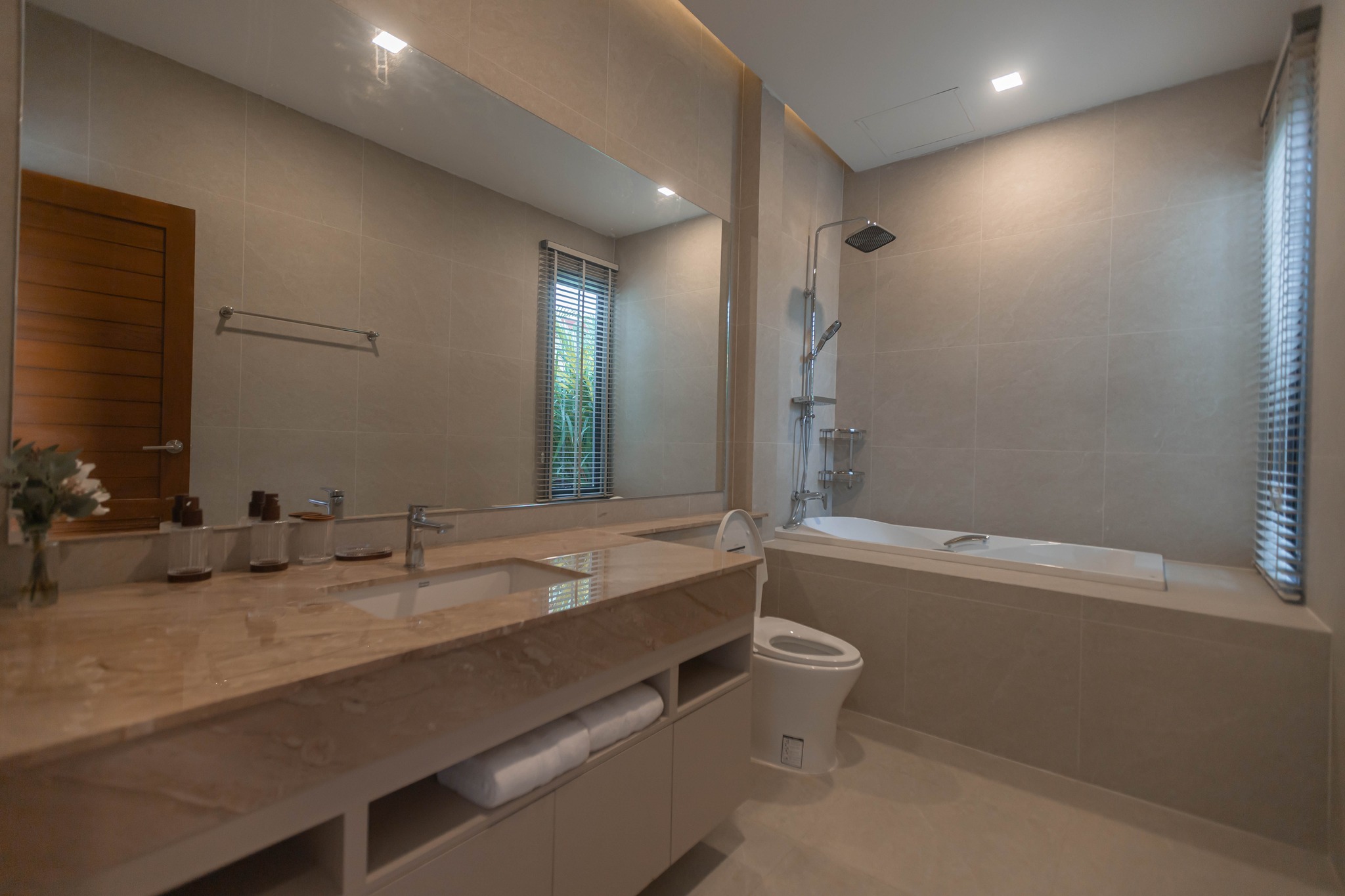 3-Bed 4-Bath 304 sqm Villa at POOL VILLA Pattaya near U-Tapao Airport for Sale 9.85M THB