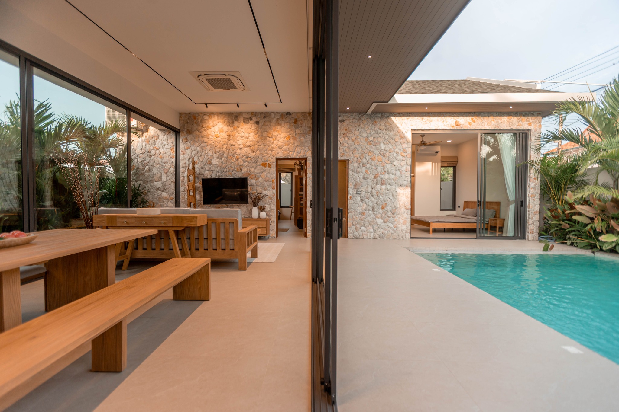 3-Bed 4-Bath 304 sqm Villa at POOL VILLA Pattaya near U-Tapao Airport for Sale 9.85M THB