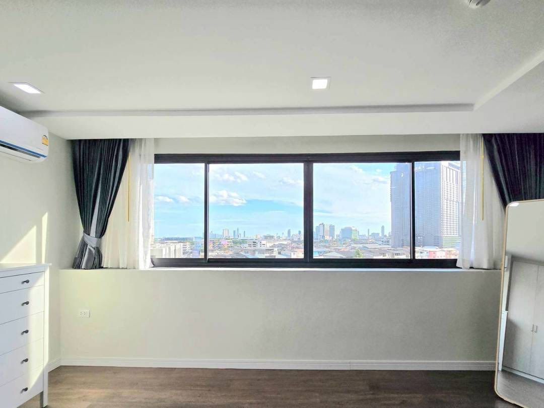 3-Bed 3-Bath 223sqm Condo at President Park Sukhumvit 24 near BTS Phrom Phong for Rent 68K THB
