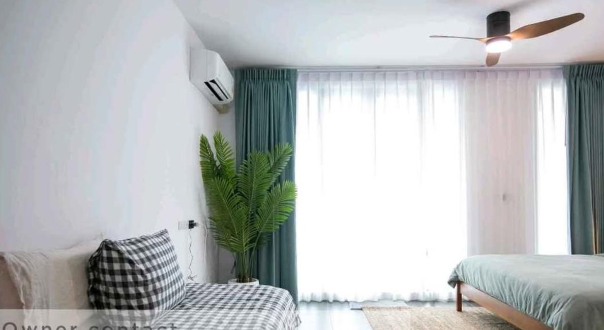 5-Bed 4-Bath 240 sqm Townhouse at Areeya Mandarina Sukhumvit 77 near BTS On Nut for Rent 70K THB/month