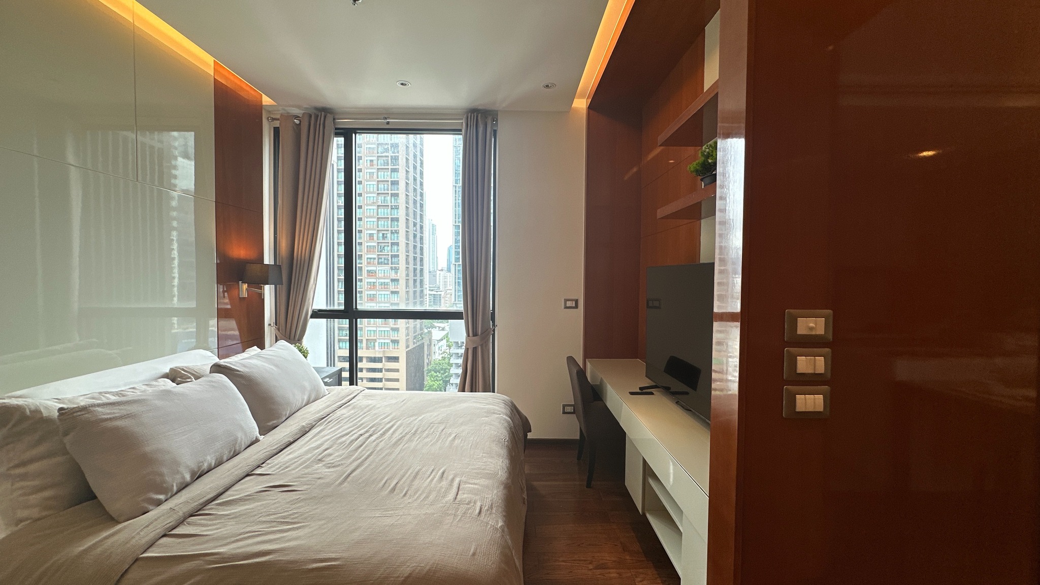 1-Bed 1-Bath Condo 45 sqm at The Address 28 near BTS Phrom Phong – Rent 40K THB / Sale 8.9M THB