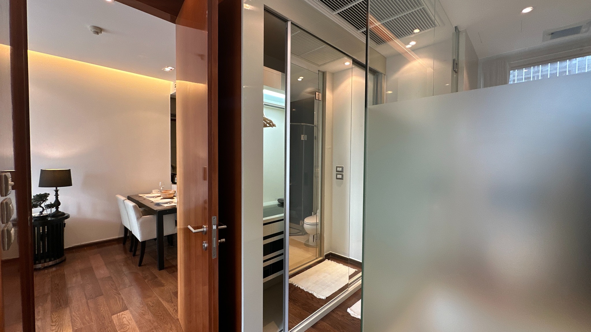 1-Bed 1-Bath Condo 45 sqm at The Address 28 near BTS Phrom Phong – Rent 40K THB / Sale 8.9M THB