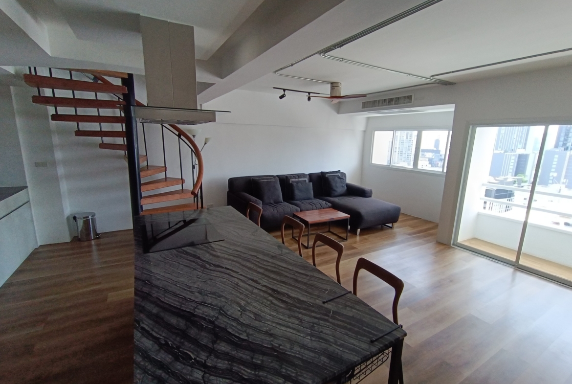 2-Bed 2-Bath 96 sqm Condo at Thong Lo Tower near BTS Thong Lo for Sale 11M THB