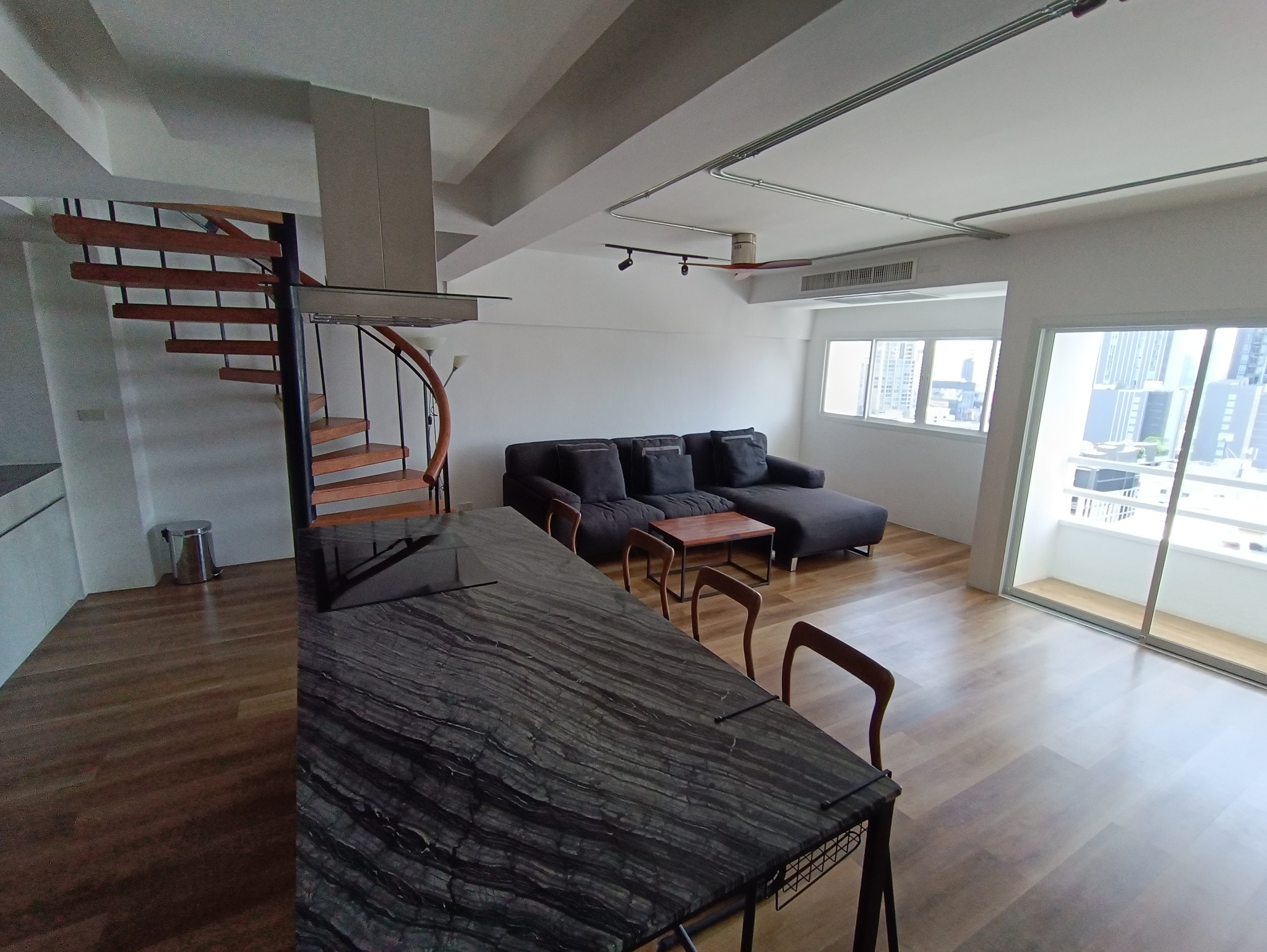 2-Bed 2-Bath 96 sqm Condo at Thong Lo Tower near BTS Thong Lo for Sale 11M THB