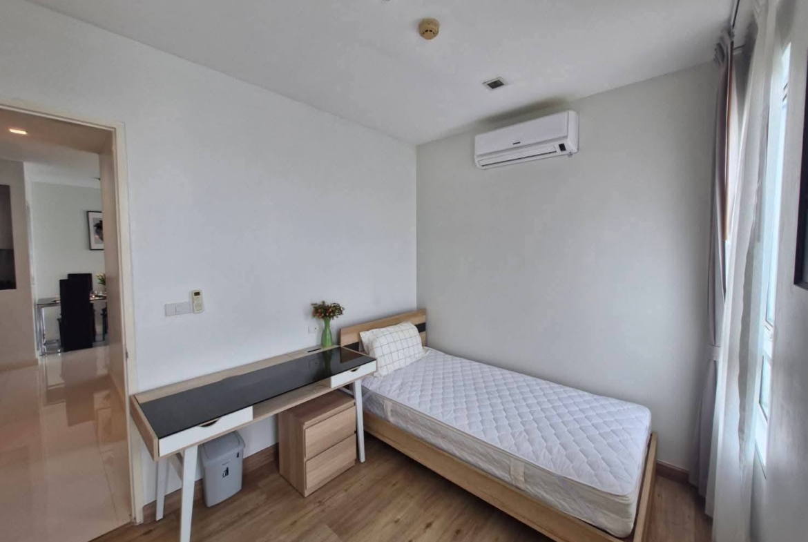 3-Bed 2-Bath 89 sqm Condo at The Bloom Sukhumvit 71 for Rent 40K THB Near BTS Phra Khanong