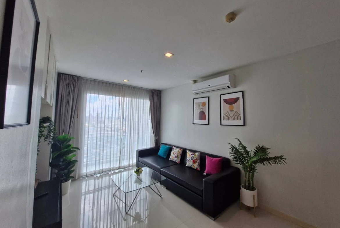 3-Bed 2-Bath 89 sqm Condo at The Bloom Sukhumvit 71 for Rent 40K THB Near BTS Phra Khanong