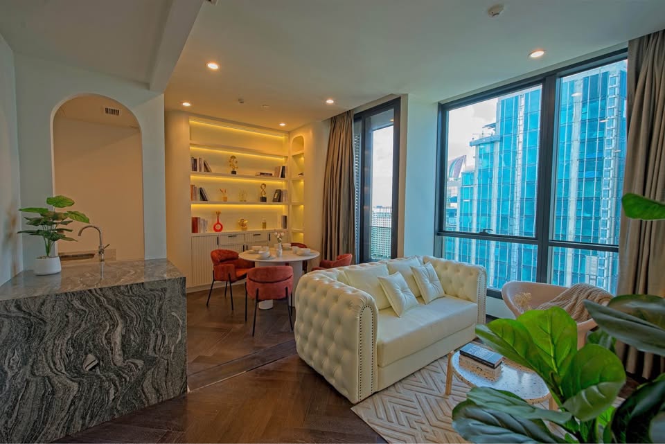 2-Bed 2-Bath 77 sqm Condo at The ESSE Sukhumvit 36 BTS Thong Lo for Rent 100K THB / Sale 26M THB