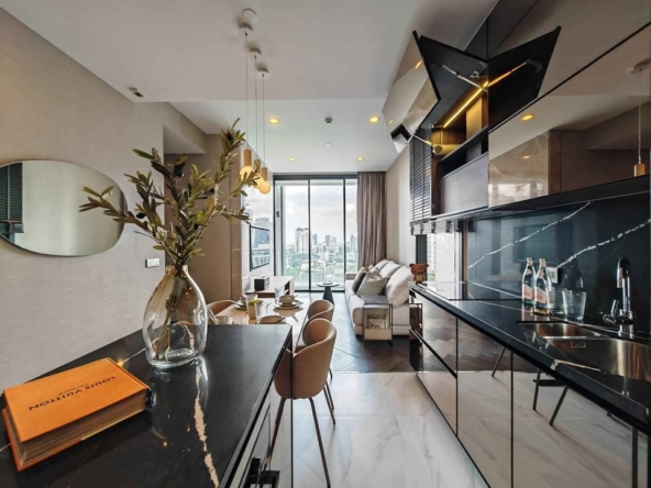 2-Bed 2-Bath 72 sqm THE ESSE Sukhumvit 36 Condo Near BTS Thonglor for Rent 80K THB