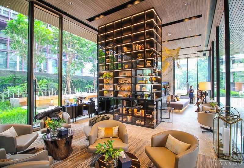 2-Bed 2-Bath 72 sqm THE ESSE Sukhumvit 36 Condo Near BTS Thonglor for Rent 80K THB