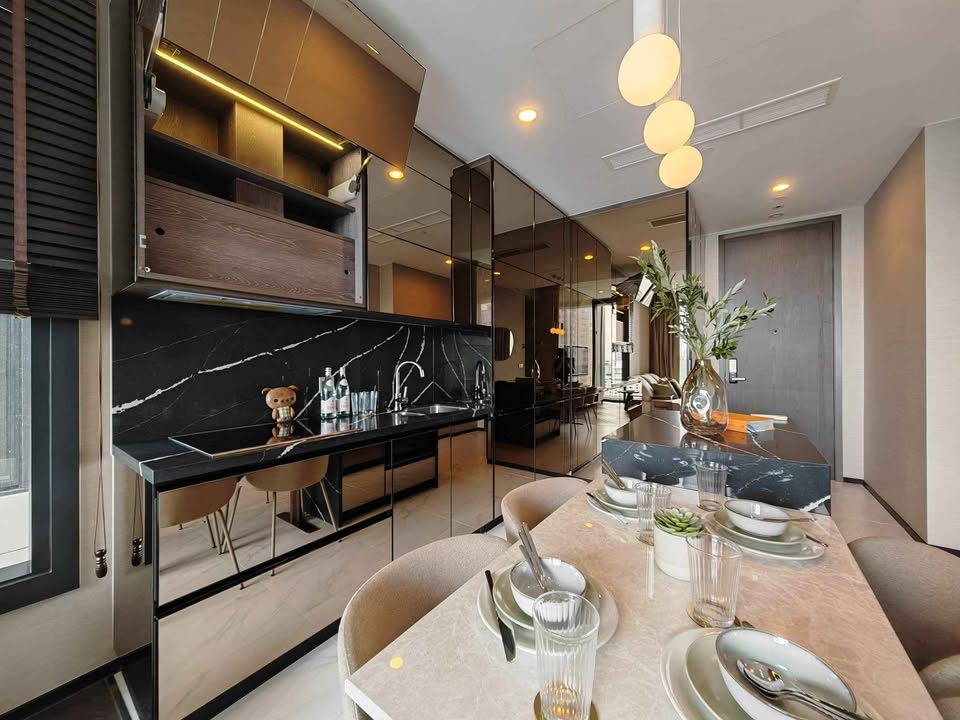 2-Bed 2-Bath 72 sqm THE ESSE Sukhumvit 36 Condo Near BTS Thonglor for Rent 80K THB