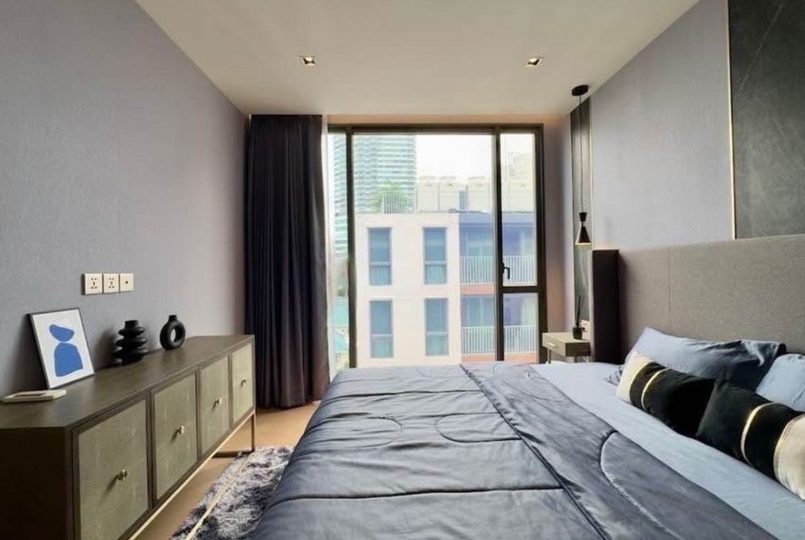 1-Bed 1-Bath 53 sqm Condo at The Reserve Hideaway Ekkamai near BTS Ekkamai for Rent 58K THB or Sale 13.9M THB