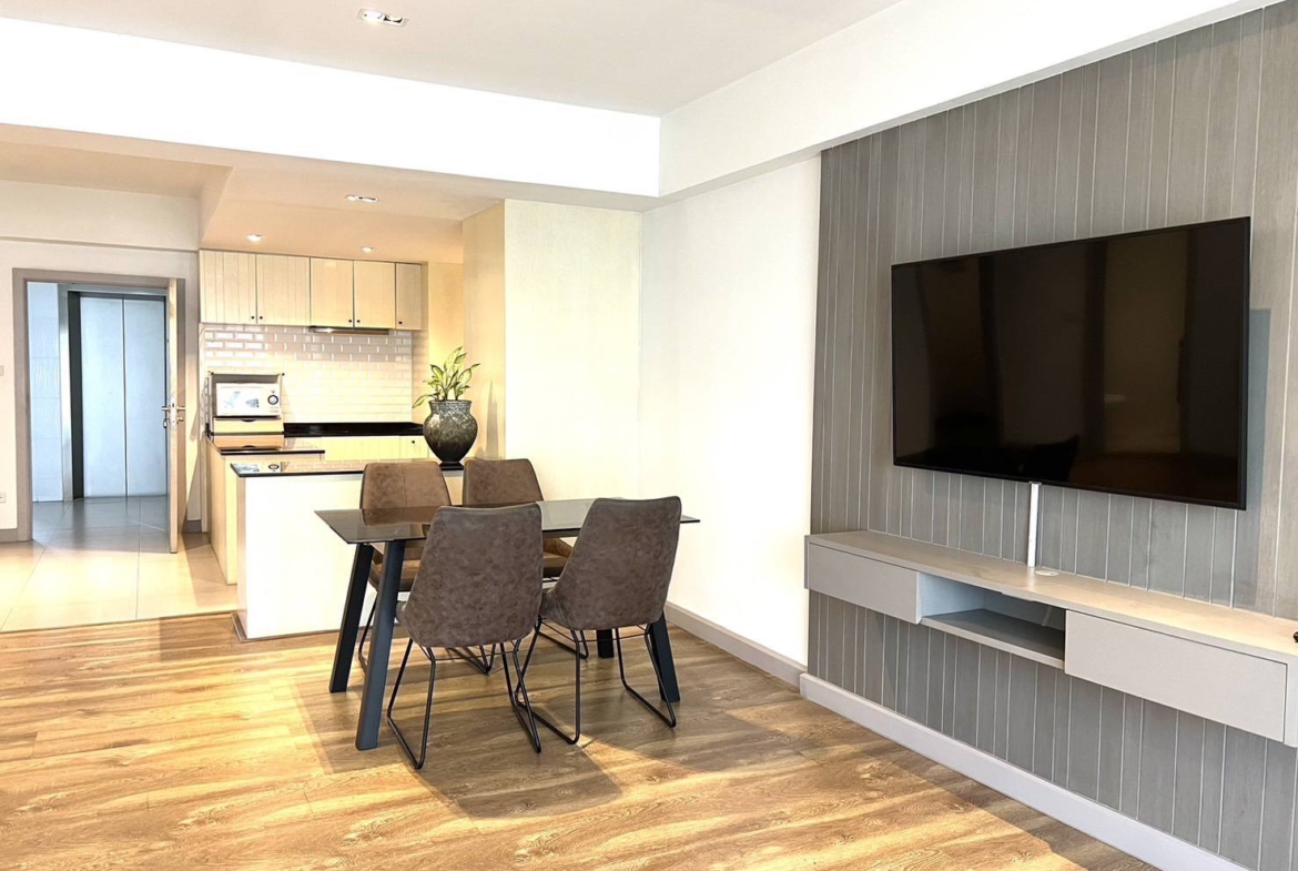 2-Bed 2-Bath 160 sqm Villa Bajaj Condo near BTS Asoke MRT Sukhumvit for Rent 85K THB