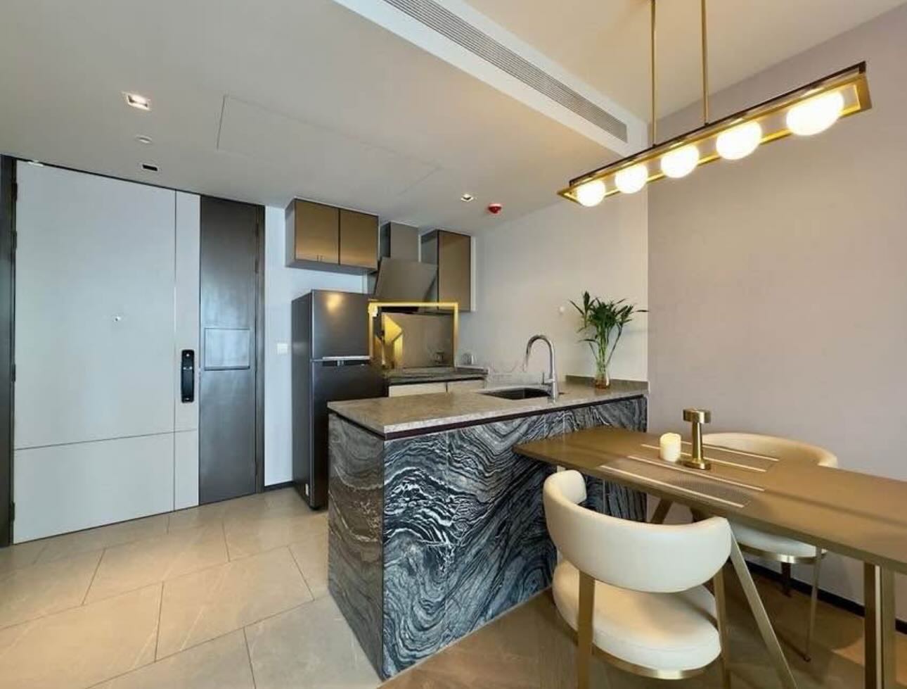 1-Bed 1-Bath 53 sqm Condo at The Reserve Hideaway Ekkamai near BTS Ekkamai for Rent 58K THB or Sale 13.9M THB