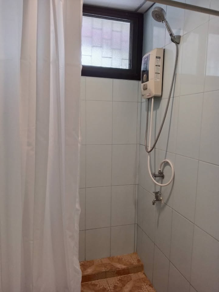 3-Bed 2-Bath 200 sqm Swasdi Mansion Sukhumvit 31 Condo Near Phrom Phong BTS for Rent 55K THB