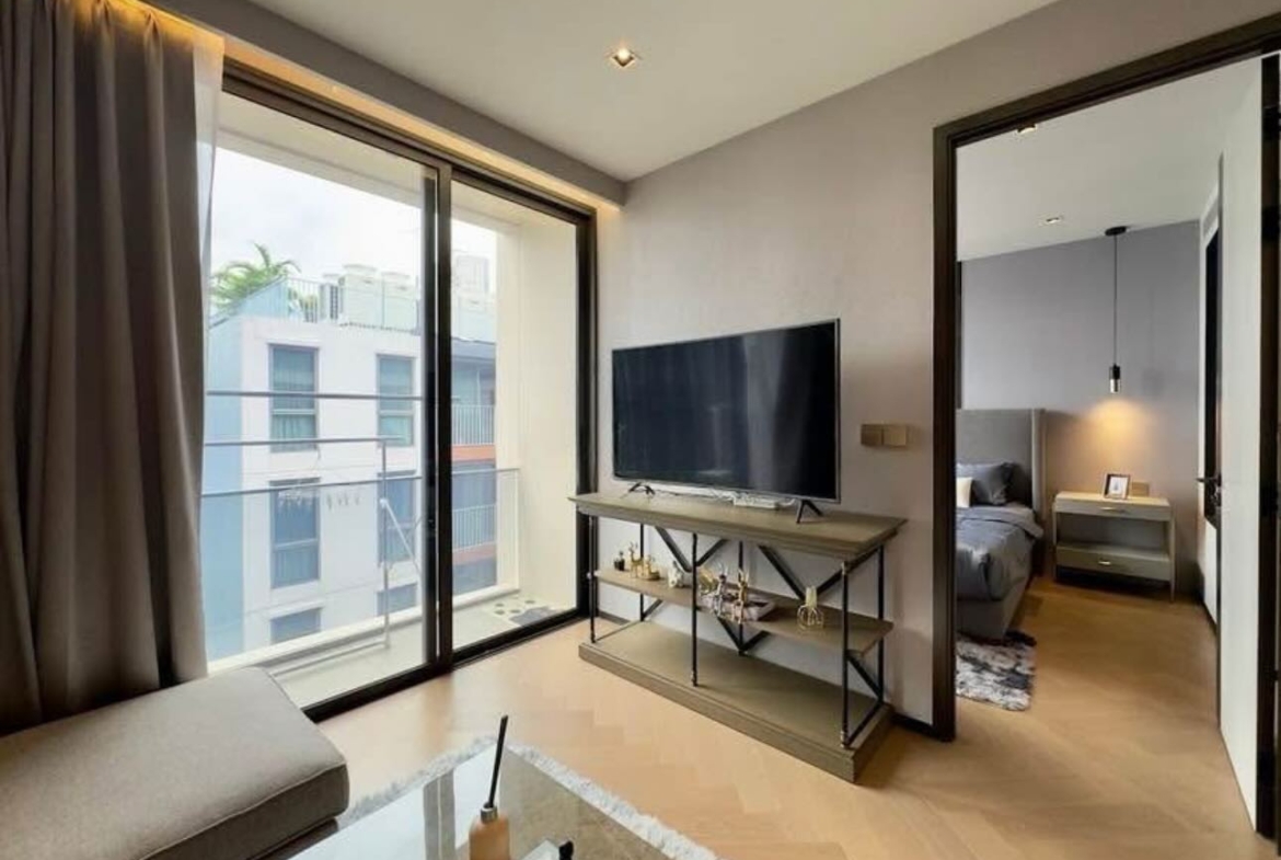 1-Bed 1-Bath 53 sqm Condo at The Reserve Hideaway Ekkamai near BTS Ekkamai for Rent 58K THB or Sale 13.9M THB