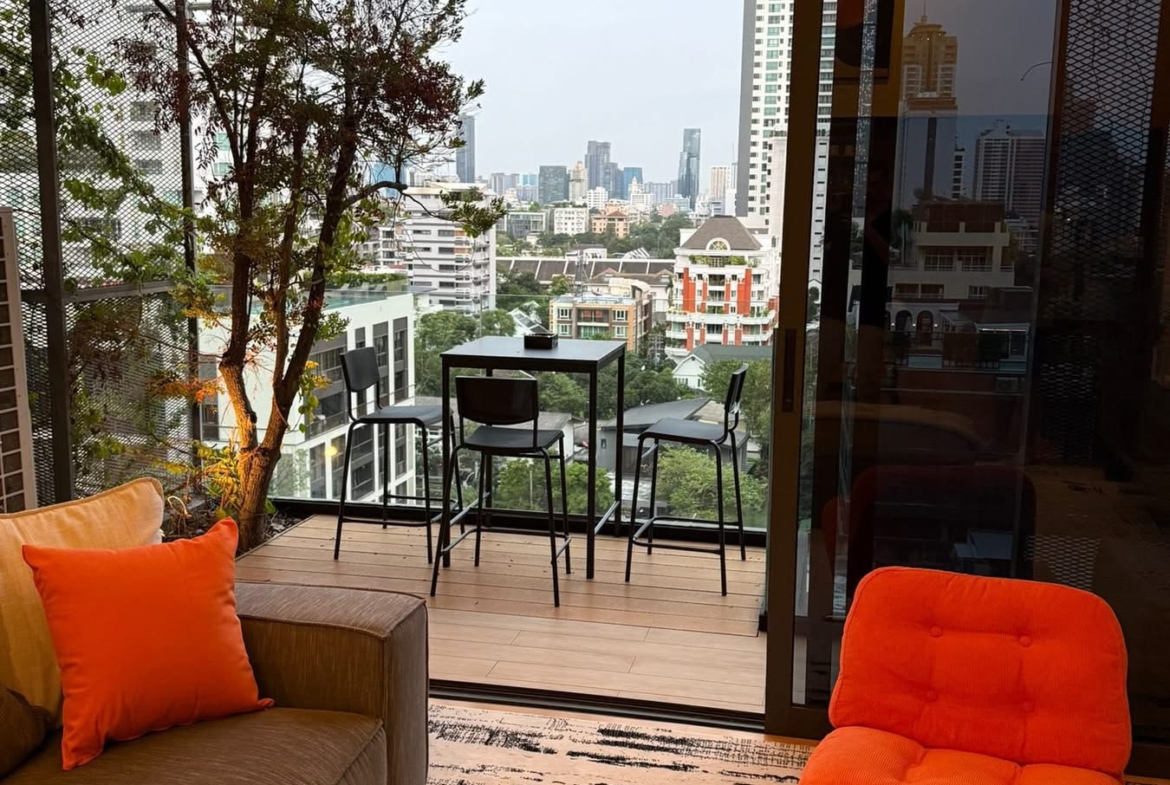 3-Bed 2-Bath 130 sqm Siamese Exclusive Sukhumvit 31 Condo Near BTS Phrom Phong for Rent 140K THB