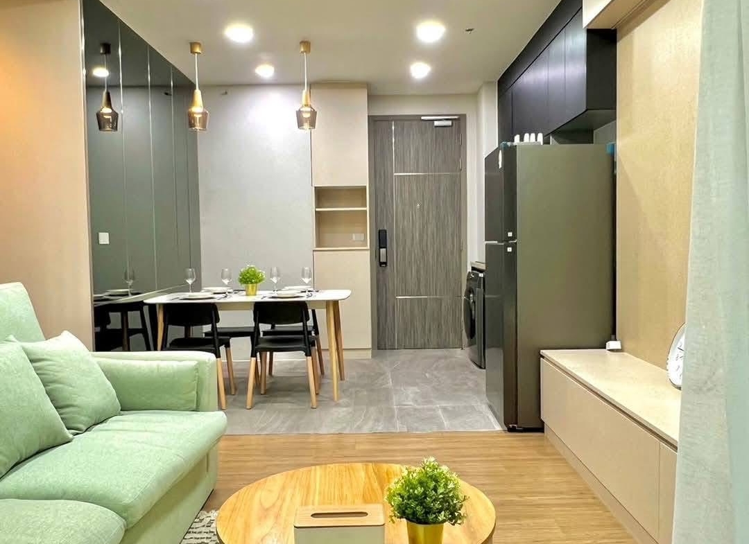 2-Bed 1-Bath 60 sqm Condo at Q Prasarnmit Near BTS Asok for Rent 45-50K THB