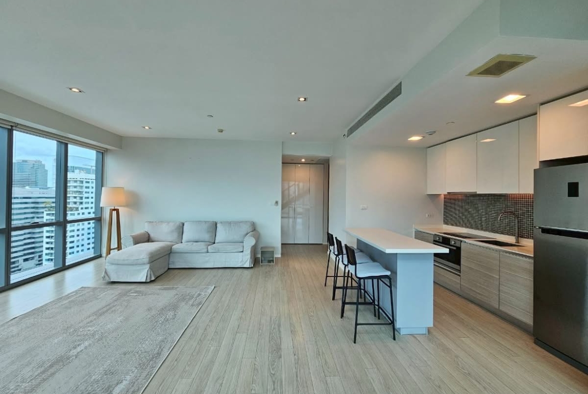 2-Bed 2-Bath 120 sqm The Room Asoke 21 Condo Near BTS Asoke MRT Sukhumvit for Rent 80K THB