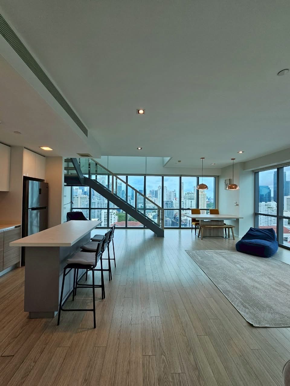 2-Bed 2-Bath 120 sqm The Room Asoke 21 Condo Near BTS Asoke MRT Sukhumvit for Rent 80K THB
