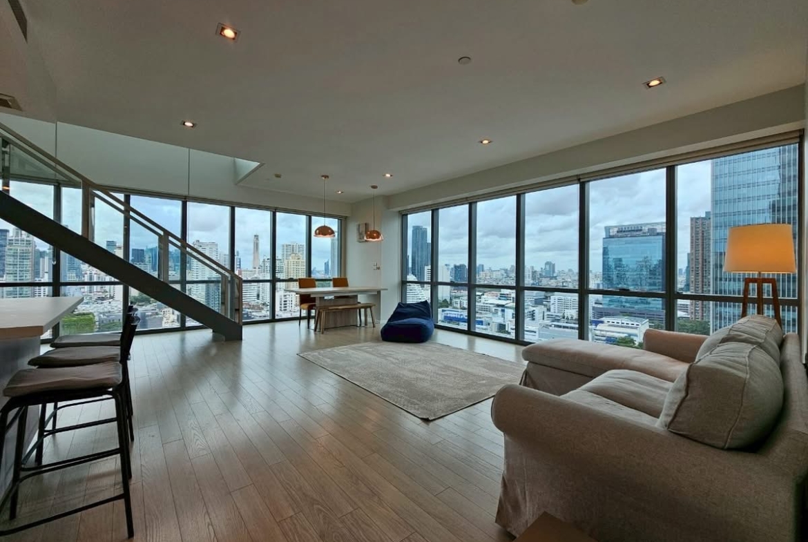 2-Bed 2-Bath 120 sqm The Room Asoke 21 Condo Near BTS Asoke MRT Sukhumvit for Rent 80K THB