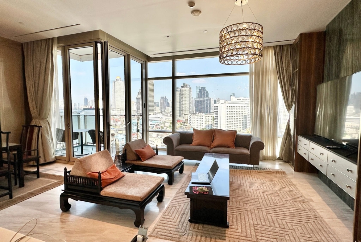 3-Bed 4-Bath 250 sqm Four Seasons Condo near BTS Saphan Taksin for Rent 380K THB