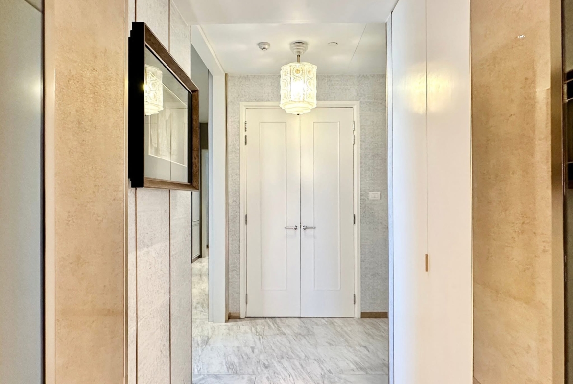 3-Bed 4-Bath 250 sqm Four Seasons Condo near BTS Saphan Taksin for Rent 380K THB