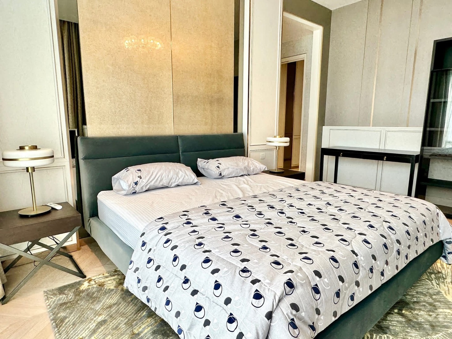 3-Bed 4-Bath 250 sqm Four Seasons Condo near BTS Saphan Taksin for Rent 380K THB