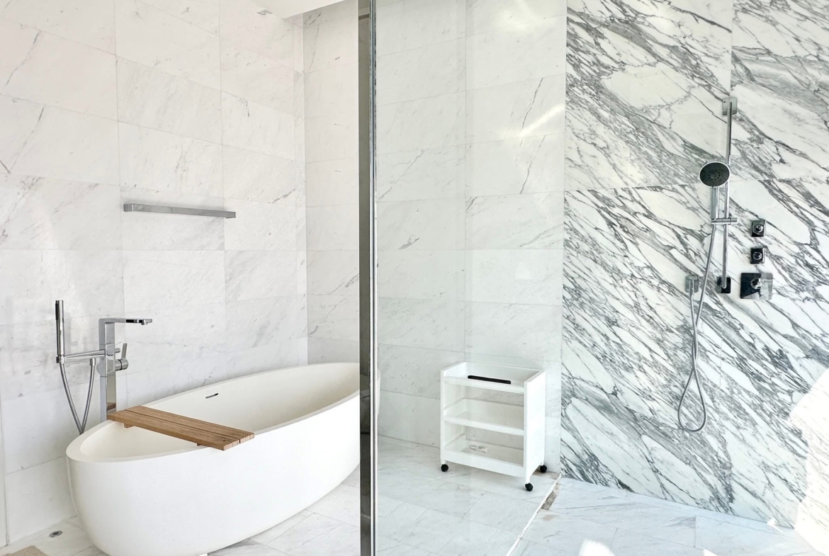 3-Bed 4-Bath 250 sqm Four Seasons Condo near BTS Saphan Taksin for Rent 380K THB