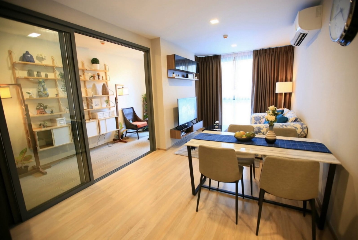 2-Bed 2-Bath 68 sqm Condo at TAKA Haus Ekkamai BTS for Rent 45K THB or Sale 17M THB