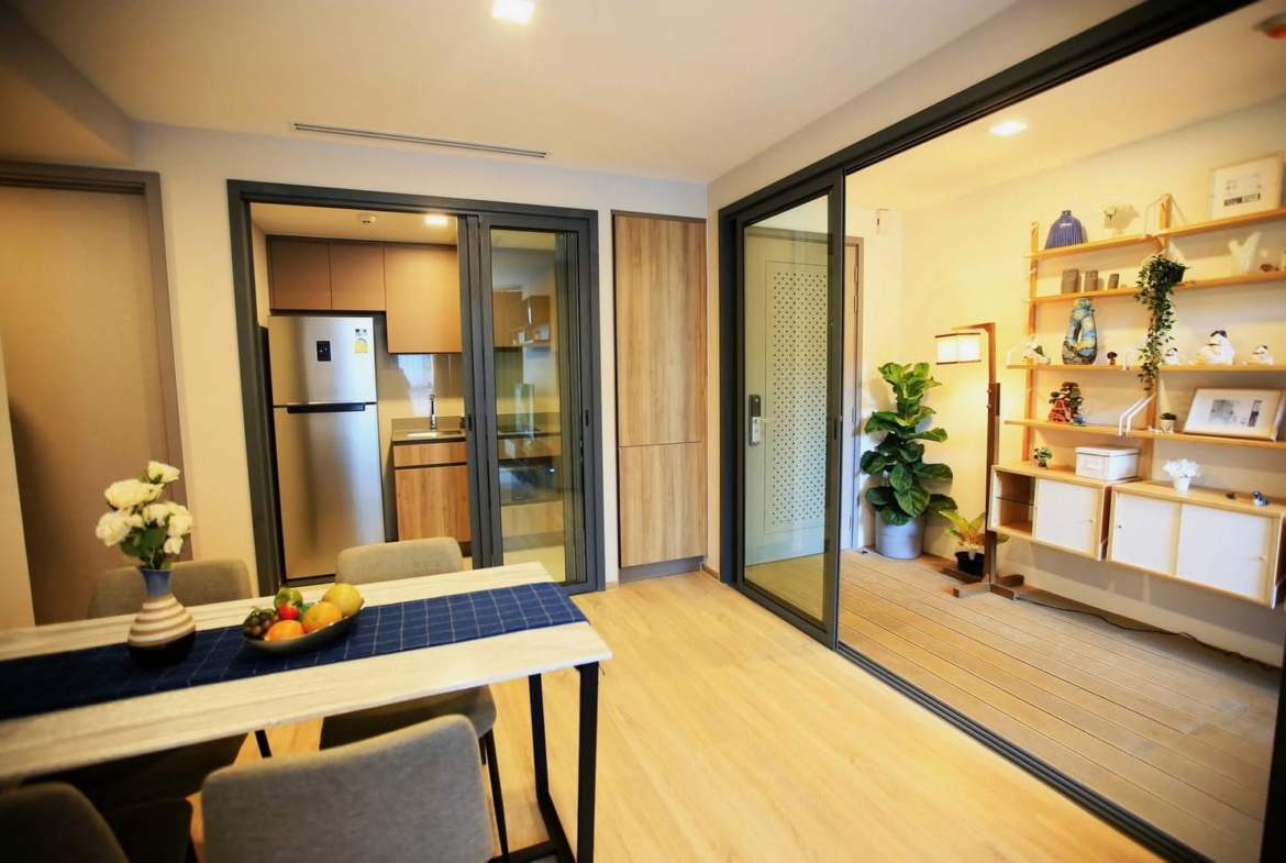 2-Bed 2-Bath 68 sqm Condo at TAKA Haus Ekkamai BTS for Rent 45K THB or Sale 17M THB