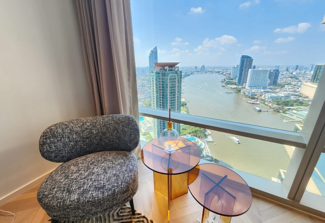 2-Bed 2-Bath 117 sqm Condo at Four Seasons for Rent 200K THB near BTS Saphan Taksin