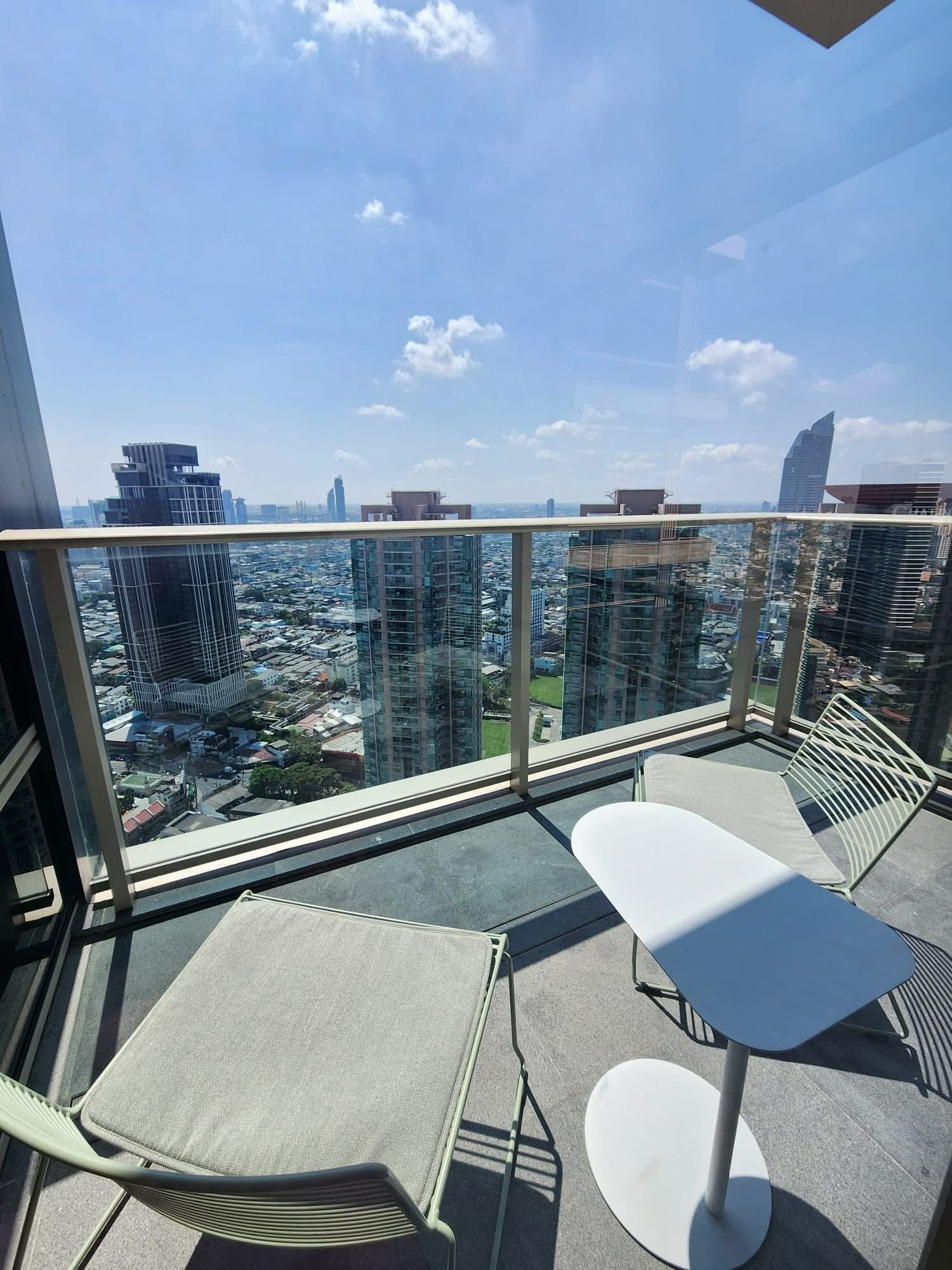 2-Bed 2-Bath 117 sqm Condo at Four Seasons for Rent 200K THB near BTS Saphan Taksin