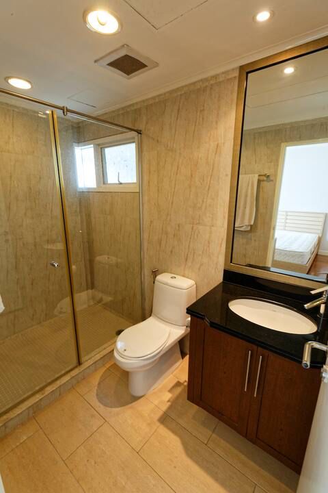 3-Bed 3-Bath 134 sqm Baan Siriruedee Condo near Phloen Chit BTS for Rent 70K or Sale 18M THB
