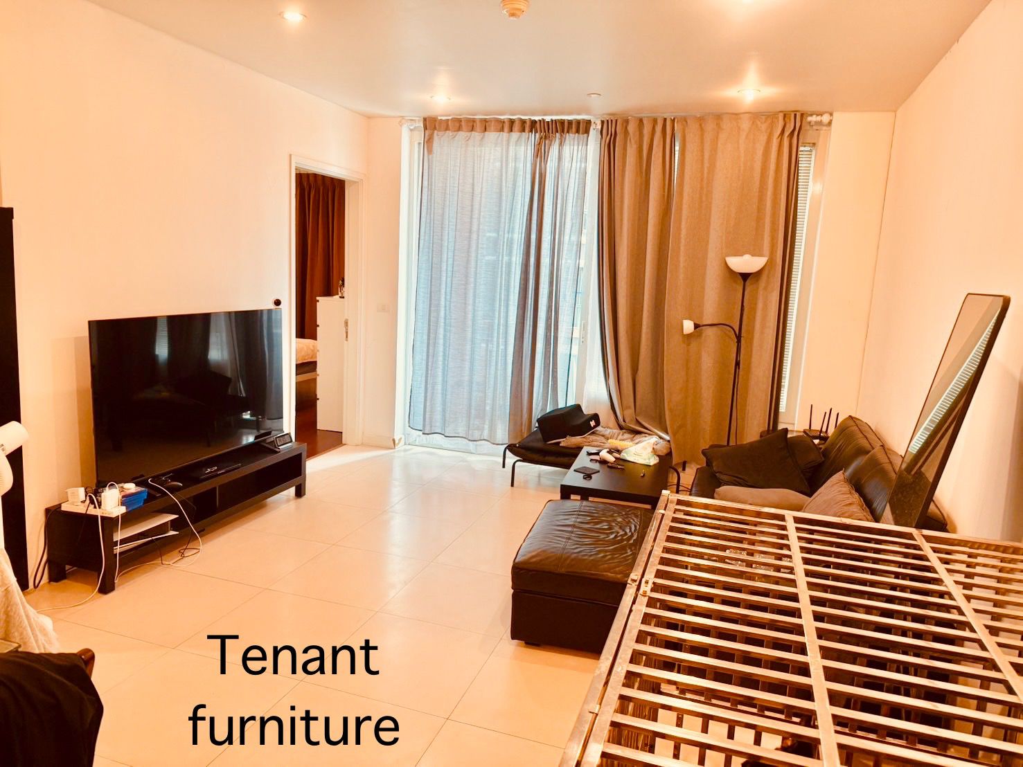 1-Bed 1-Bath 58 sqm Condo at Manhattan Chidlom Near BTS Chit Lom for Sale 6.8M THB