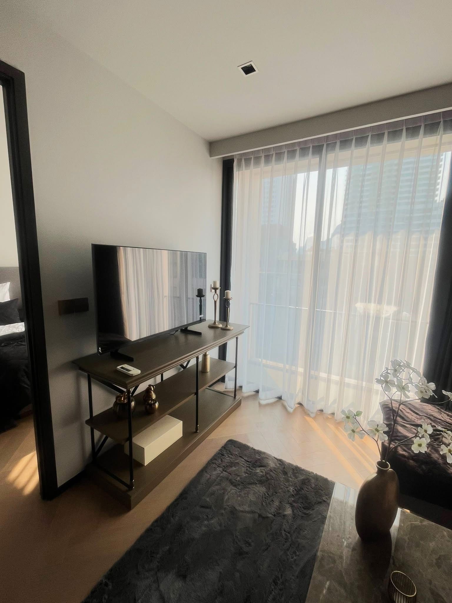 1-Bed 1-Bath 49 sqm Condo at THE RESERVE 61 HIDEAWAY near BTS Ekkamai for Rent 55K THB