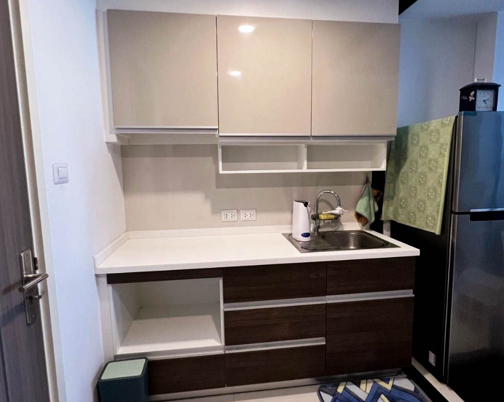 1-Bed 1-Bath 48 sqm Condo at Supalai Premier Charoen Nakhon for Sale 5.5M THB Near BTS Gold Line Charoen Nakhon