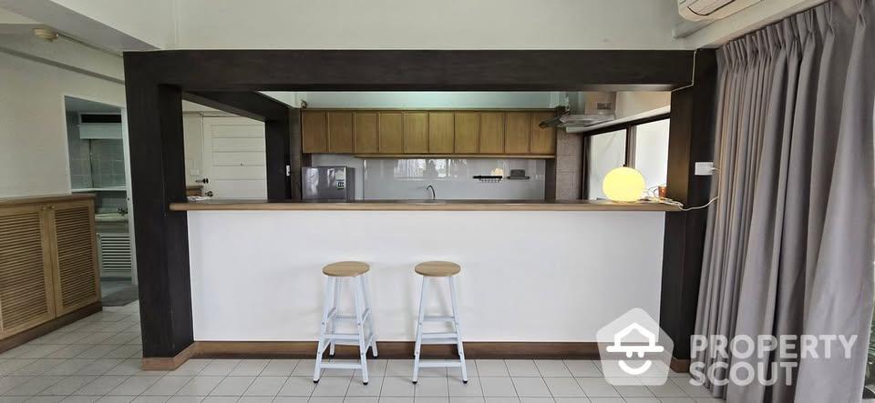 2-Bed 2-Bath 133 sqm Yada Condominium Condo Near BTS Phrom Phong for Rent 42K THB