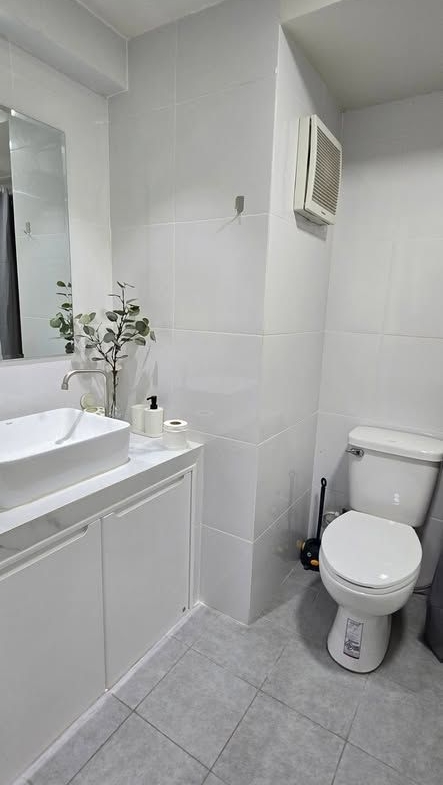 2-Bed 2-Bath 133 sqm Yada Condominium Condo Near BTS Phrom Phong for Rent 42K THB
