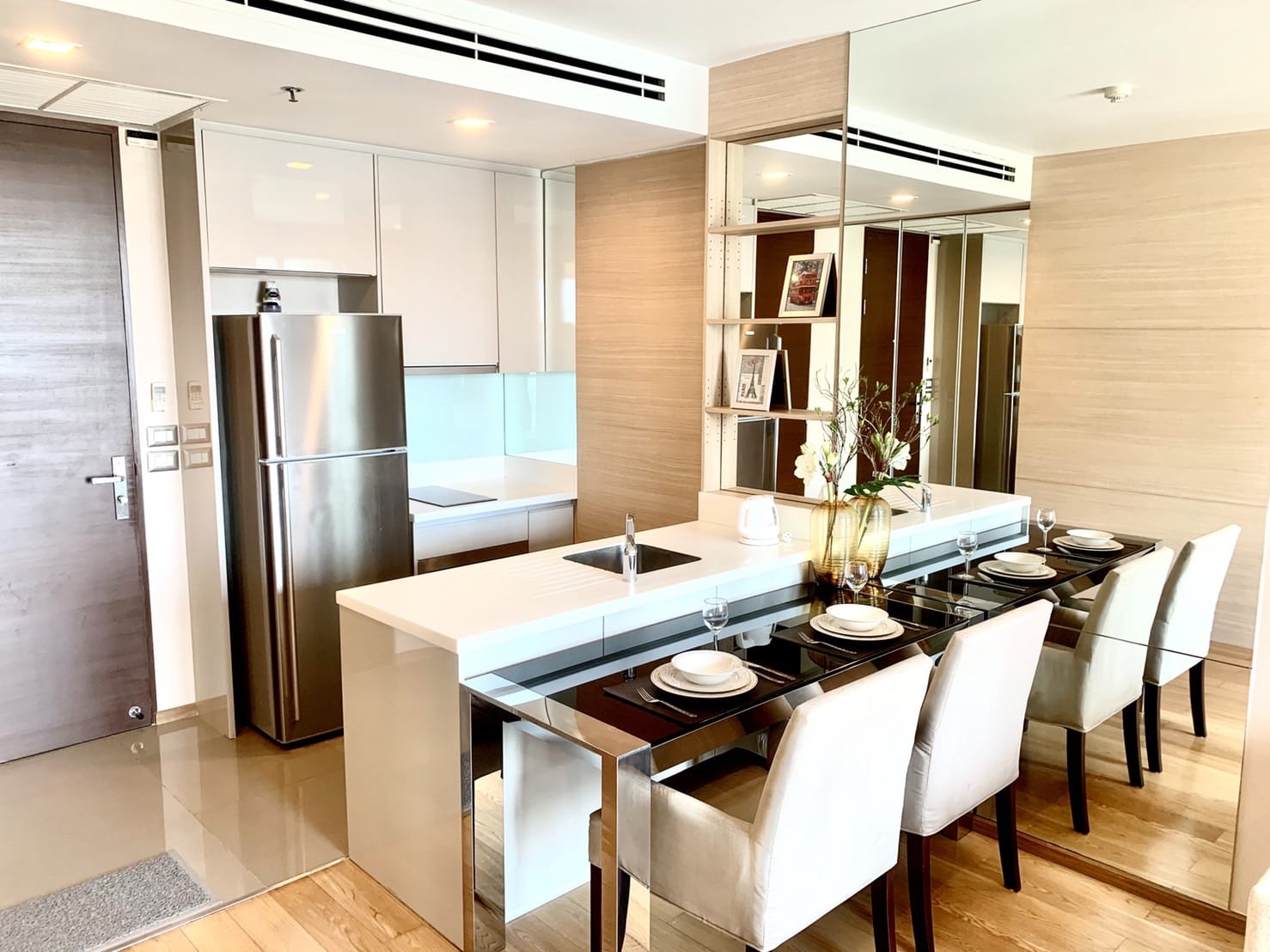 1-Bed 1-Bath 45 sqm Condo at The Address Asoke near MRT Phetchaburi for Rent 26K THB/month
