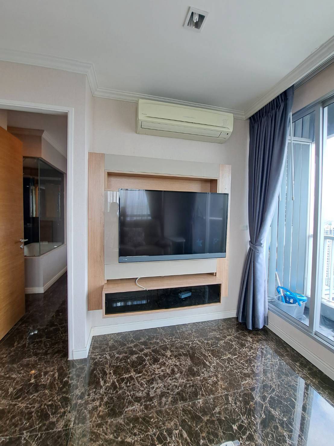 1-Bed 1-Bath 45 sqm Condo at Rhythm Sukhumvit 50 near BTS On Nut for Rent 25K THB