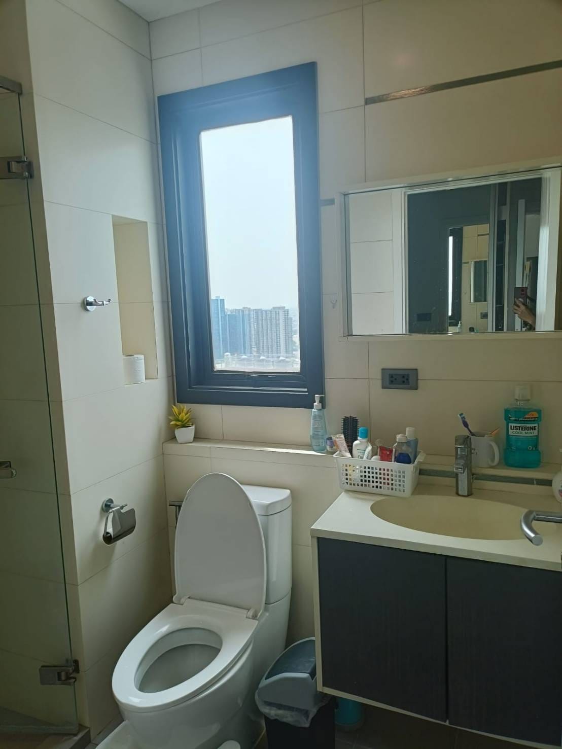 1-Bed 1-Bath 42 sqm River View Condo Near BTS Phra Khanong for Rent 24,500 THB