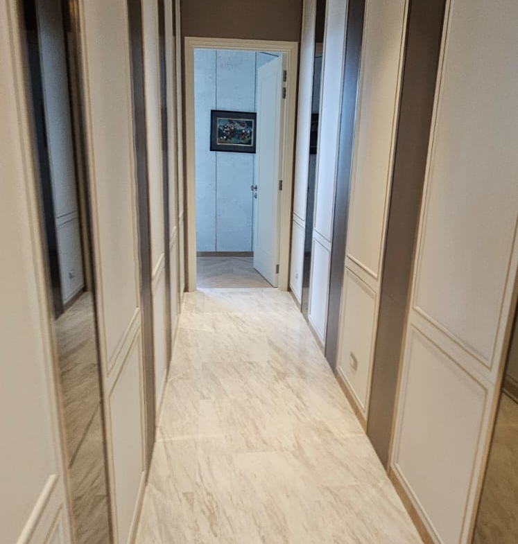 4-Bed 3-Bath 250 sqm Condo at Four Seasons Apartments near BTS Saphan Taksin for Rent 350K THB