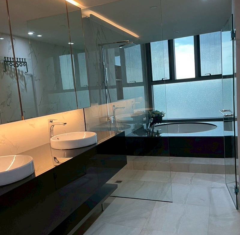 3-Bed 3-Bath 223 sqm Condo at The Pano near BRT Wat Dan for Rent 95K or Sale 36M THB