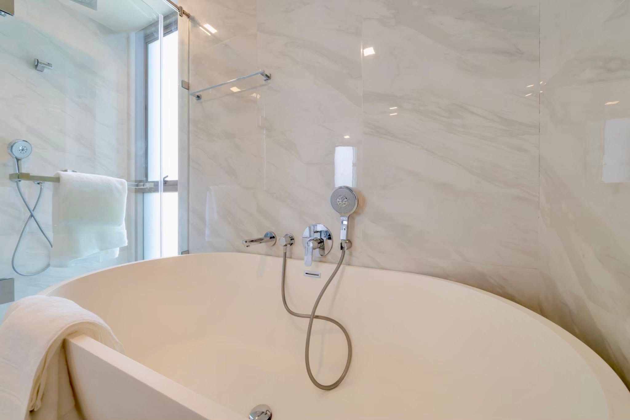3-BR 3-BTH 113 sqm Condo at Fynn Sukhumvit 31 Near BTS Asoke for Rent 115K THB / Sale 27.9M THB
